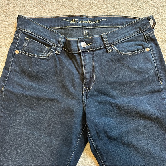 Old Navy The Sweetheart Jeans Size 8 Short Stretch - Picture 2 of 4